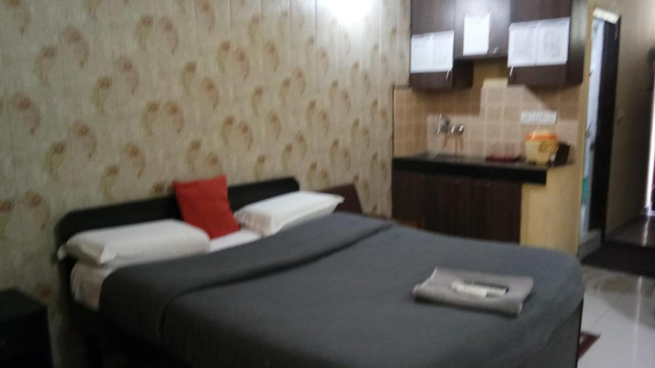 Hotel O Hya'S Homestay Dehradun Esterno foto