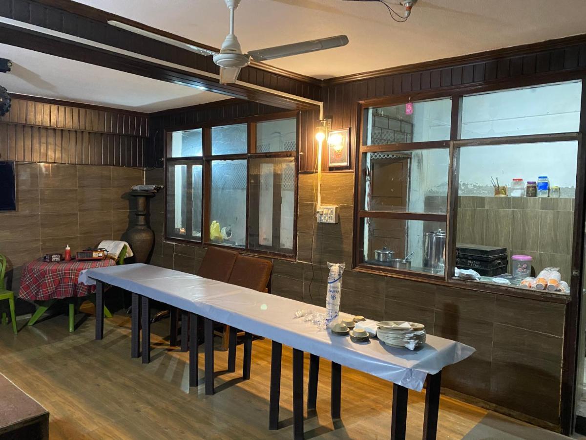 Hotel O Hya'S Homestay Dehradun Esterno foto