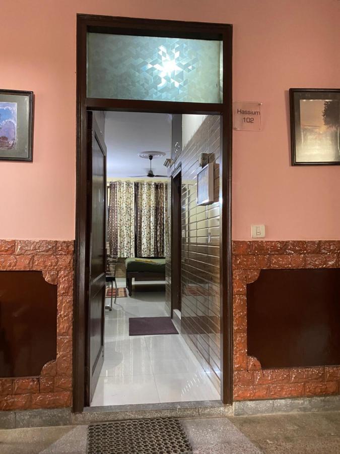 Hotel O Hya'S Homestay Dehradun Esterno foto