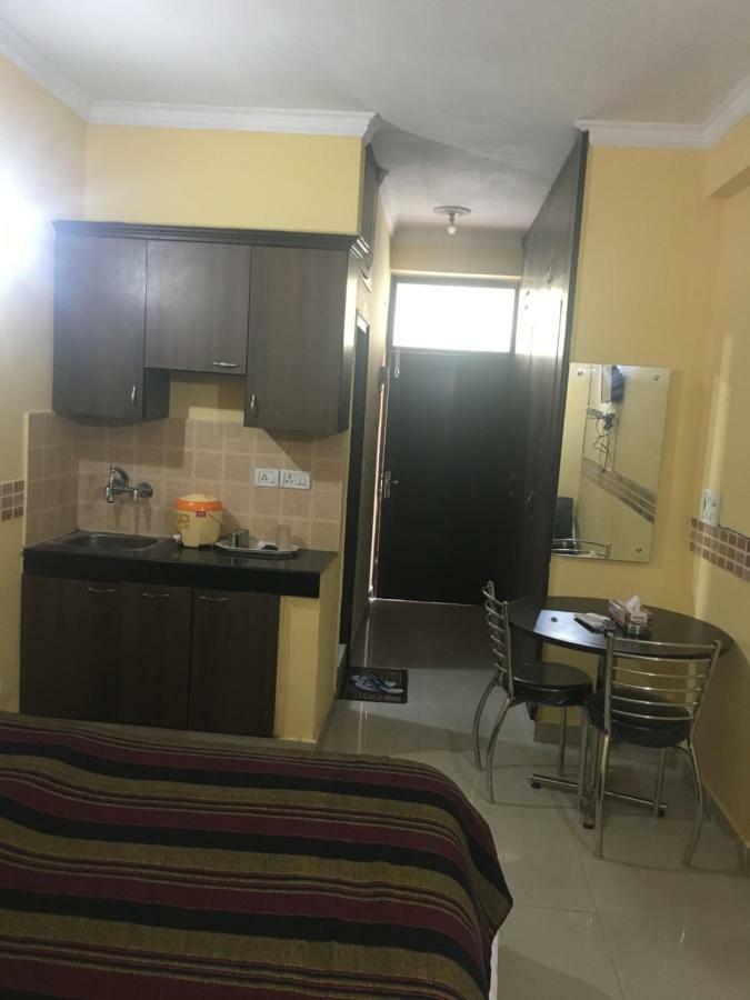 Hotel O Hya'S Homestay Dehradun Esterno foto