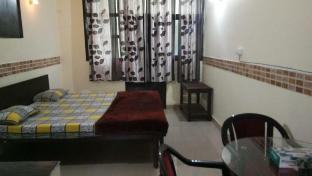 Hotel O Hya'S Homestay Dehradun Esterno foto