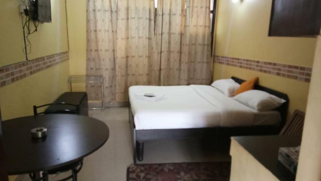 Hotel O Hya'S Homestay Dehradun Esterno foto