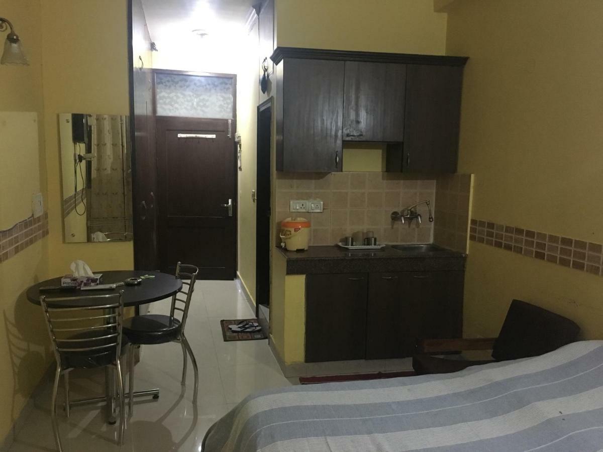 Hotel O Hya'S Homestay Dehradun Esterno foto